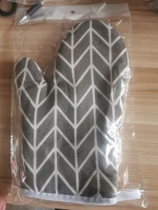 1 Pcs Cotton Oven Glove Heatproof Mitten Kitchen Cooking Microwave Oven Mitt For Kitchen Kitchen Baking Insulated Baking Tools Heat Resistant Gloves Non-Slip Glove (Grey/Black/White)