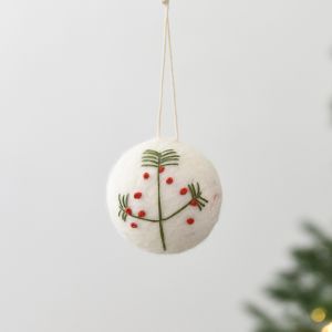 MYTHIS Snowflake Shape Felt Snowflake Pendant Exquisite Craft Wool Felt Xmas Tree Hanging Decor Reusable Soft Texture Wool Ball Pendant Christmas Tree