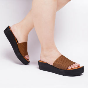 RONA SANDAL WANITA BIG SIZE 41 42 43 44 45 sandal wedges jumbo SANDAL WANITA UKURAN BESAR sandal selop wanita over size ukuran 43 SANDAL KE UNDANGAN sandal pesta wanita SENDAL WANITA UKURAN JUMBO sendal kondangan wanita SANDAL PESTA ELEGAN MEWAH