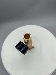 3/4" Caravans Trailers Pressure Reducer Valves with Gauge Water Pressure Regulator Valves for Garden Hose Travel Trailer