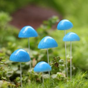 KIDS COY 6PCS/SET Weatherproof Simulated Mushroom Stakes Miniature Creative Potted Plant Plugin Decorative Stakes Resin Mini Mushroom Ornament Garden Corner