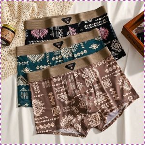 กางเกงสี่เหลี่ยม รู้สึกเย็นสบายบริเวณเอว กางเกงบ็อกเซอร์ เยาวชน ดูดความชื้น ขากางเกงที่สวยงาม พอดี