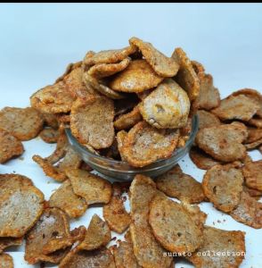 KERUPUK JENGKOL BULAT PEDAS GURIH 500GRAM