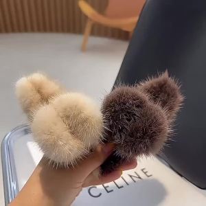 Real Mink Fur Barrettes Winter Fluffy Hair Claw Elegant Acrylic Hairpins Clip Crab Headwear for Women Girls Hair Accessories2026