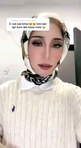 PEACH BODY SCRUB BY BIHAN SKIN