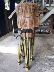 ไม้กวาดทางมะพร้าว 5 ด้าม