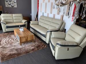 Recliner Sofa/Water Resistant Fabric & Pu Leather Sofa/Warranty 5 years/Jb Melaka Seremban & Kl Area Delivery in 14 Days