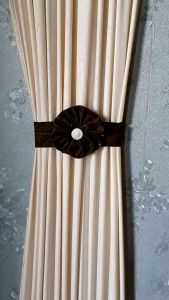 gorden jendela kupu kupu minimalis/gorden ikat tengah terbaru