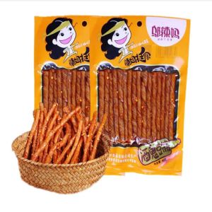 [HALAL](100gr)TERMURAH WULAMA LATIAO VEGETARIAN DOU JUAN/cemilan snack cina/ la tiao/kembangTahu/ Snack Latiao