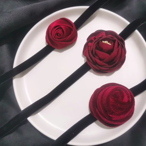 Cổ Điển hoa hồng lớn Vòng cổ dây đeo ôm sát cổ Rộng đen mềm Velvets Dây Chuyền Cho Phụ Nữ dây chuyền chạm xương quai xanh Tuyên Bố