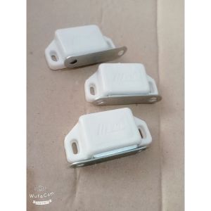 Hít tủ nam châm kèm ốc vít từ hút cánh cửa tủ nội thất phụ kiện ngành mộc