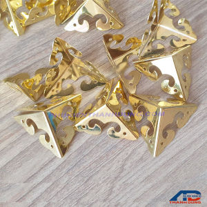 [Bộ 4 miếng]Miếng Góc Trang Trí Hộp Gỗ Không Có Hoa Văn