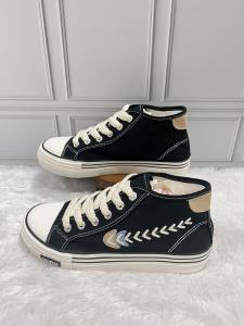 7910 IMPORT Sepatu Pria Kanvas Casual / Sneakers Sekolah Premium Murah Ukuran 39-44