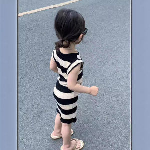 AOJU Black And White Striped Girl Slim Fit Dress Korean Style Terno Breathable And Elastic Fabric For Girls 0-7yrs