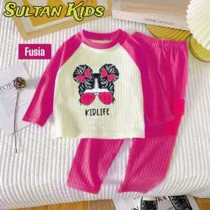 Pakaian anak perempuan bahan knig hornet usia 1 sampai 10 tahun//Setelan cargo lengan panjang bahan knig usia 1 sampai 10 tahun motif viral kiddlife