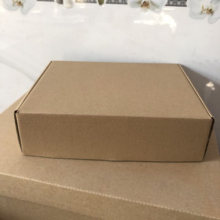 H%E1%BB%99p%20g%C3%A0i%20size%2018x12x4%20b%E1%BB%99%2020%20h%E1%BB%99p%20carton%20gi%E1%BA%A5y%20n%C3%A2u%20-%20Image%202