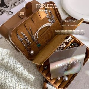 16*11.2*5.6CM High Value Jewelry Box Portable Small Leather Bracelet With Lid Gold Necklace Ring Display Box Earrings Dust-proof