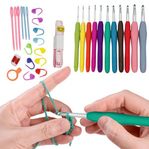 Sewing Tools Set Crochet Hooks 11 Sizes for Mom Grandma Gifts