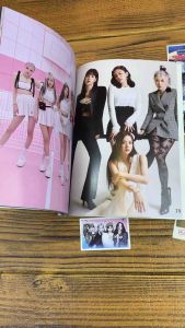 BP 블랙핑크 PHOTO BOOK: A 80 Pages Collectible Album with Free Gift Inside