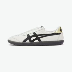 【Authentic Guarantee】Running Shoes Women Men Lightweight Sneaker Low-top Casual Sport Shoes Limited-time Promotional Price