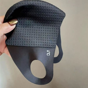 50PCS/Pack Butterfly Face Mask 3-layer Dust Mask V-shaped Mask Design to Protect Against UV Rays Homeware