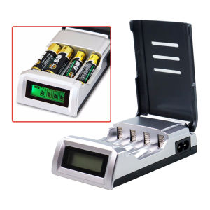 Promo Charger Baterai Smart Intelligent LCD 4 Slot - C905W