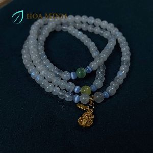 Vòng tay chuỗi 108 hạt đá Moonstone Mặt Trăng size hạt 5.3 li kiểu quấn 3 vòng phối viên đá mắt mèo charm hồ lô cẩm thạch tài lộc | Hoa Minh Gem