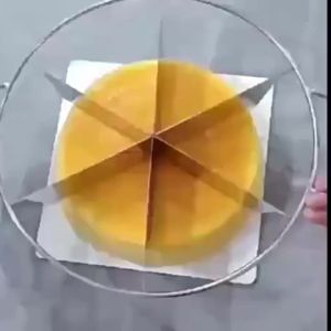 Dao cắt bánh bằng thép không gỉ có tay cầm bên dụng cụ cắt bánh tròn dụng cụ cắt 6/7/8 phần bằng nhau cho bánh pizza bánh quy bánh ngọt (7 lát)
