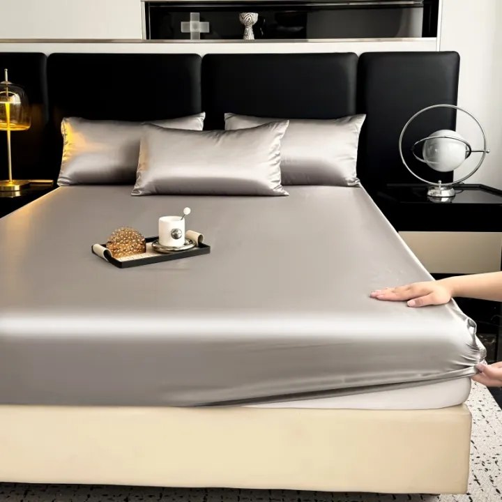 Dansunreve%204in1%20Ice%20Silk%20Bedsheet%20Set%20Cool%20Fittedsheet%20+%20Pillowcase%20+%20Bolster%20Case%20Plain%20Single%20Queen%20King%20Bed%20Sheet%20Sets%20-%20Image%209