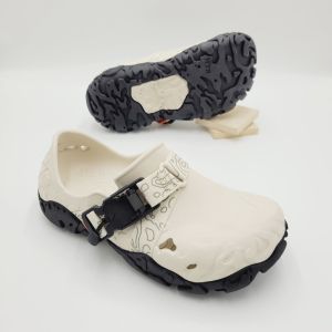 รองเท้าลำลองแฟชั่น สไตล์ Crocs All Terrain Atlas