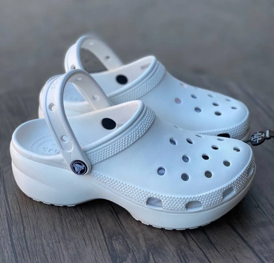 Aaa crocs hot sale