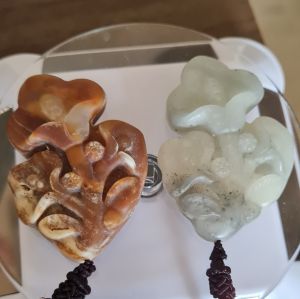 Warring State Red Agate and He Tien Jade Flower Necklace