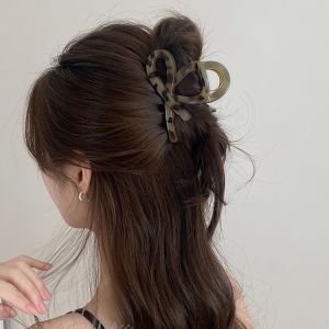 Headdress Elegance Half-tied Hair Headdress Clip Unique Fashion Comfort Coiffure Women