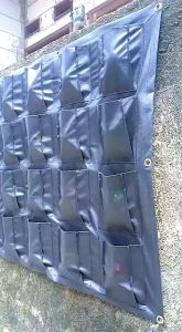 Pot Kantong Tanaman Dinding Isi 24 Kantong ukuran tinggi 84cm × lebar 120cm / Vertical Garden