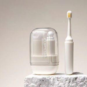 【1-3 Days Delivery】Gargle cup 3-in-1 Mouthwash Cup Portable Travel Mouthwash Cup Household Childrens Wash Cup Set High-Value Toothbrush Cup Storage