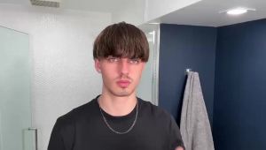 Sáp vuốt tóc BlackMask dành cho nam giới (3.52 oz) tạo hiệu ứng lì với khả năng giữ nếp mạnh sáp tạo kiểu tóc tăng thêm độ phồng và kết cấu.