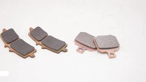 s of Motorcycle Brake Parts Brake Pads for Yamaha YAF-R3 MT-03 XMAX FA663 Sintered Brake Pads