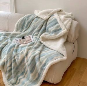 ผ้าห่มขนแกะ แคชเมียร์ เกรดพรีเมี่ยม (ผ้าห่มหนา) Ultimate  ขนาด 8 ฟุต (200*230cm.) สีพื้นทูโทน สีสวยสดใส ผ้าหนานุ่มละเอียด เก็บความอบอุ่นได้ดี