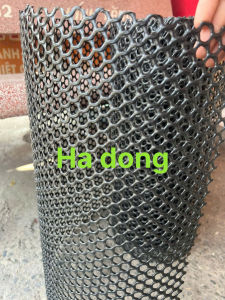 ( Khổ cao 50cm hoặc cao 1m x dài 1m ) Lưới nhựa mủ Màu Đen làm chuồng trại chăn nuôi chất lượng