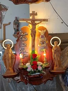 Bộ bàn thờ công giáo gỗ pơ mu cao 30cm bàn thờ 70x45(cm) trang trí bàn thờ công giáo