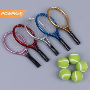 【PCWFKef】 1 cây vợt tennis thu nhỏ 1:6 1:12 + 1 phụ kiện búp bê bóng