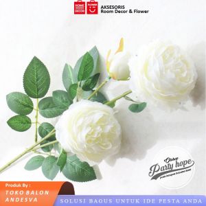 Bunga Mawar 3 kuntum / Bunga Plastik mawar / Tanaman Artificial Bunga / bunga dekorasi