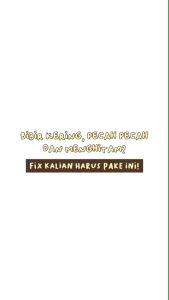 SR12 Lip Care: Pelembab Bibir Alami Ampuh Atasi Bibir Kering & Pecah-Pecah