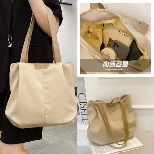 {มาใหม่}กระเป๋าสะพายข้าง  กระเป๋าผู้หญิง  แฟชั่น งานสวย ยาว42*30cm