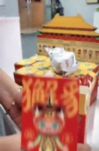 POPMART Molly  Palace Auspicious Animal Series  Figures pop mart molly blind collection action figure decorative gift