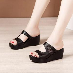 Free Shipping 2026 Spring/Summer New Collection: WomenS Slip-On Wedge Sandals With Platform Thick Sole Waterproof And Durable For Outdoor And Indoor Use