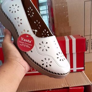 Promo 5 5 Sale Sepatu Casual Slip On Wanita NT 01 Putih Oclia Yasta Olshop (C0D)