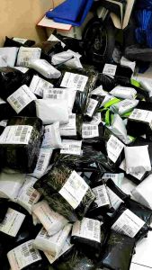 Terpal 2x2 A3 Tebal & Awet: Perlindungan Outdoor Berkualitas Tinggi