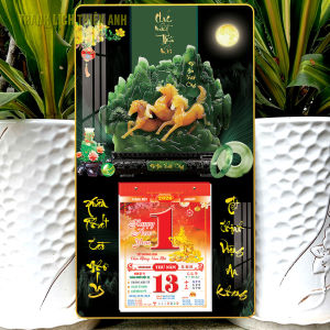 Lịch 2026 Mã Đáo Thành Công Kích thước: 34x60cm bọc viền vàng kèm bloc 14.5x20.5cm (MN)