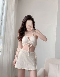 ชุดว่ายน้ำชุดสวมใส่ชายหาดบิกินี่สตรีเซ็กซี่ดัน3ชิ้นสไตล์ใหม่2024พร้อมกระโปรงแขนกุดเอวสูงแฟชั่นน่ารักยืดได้